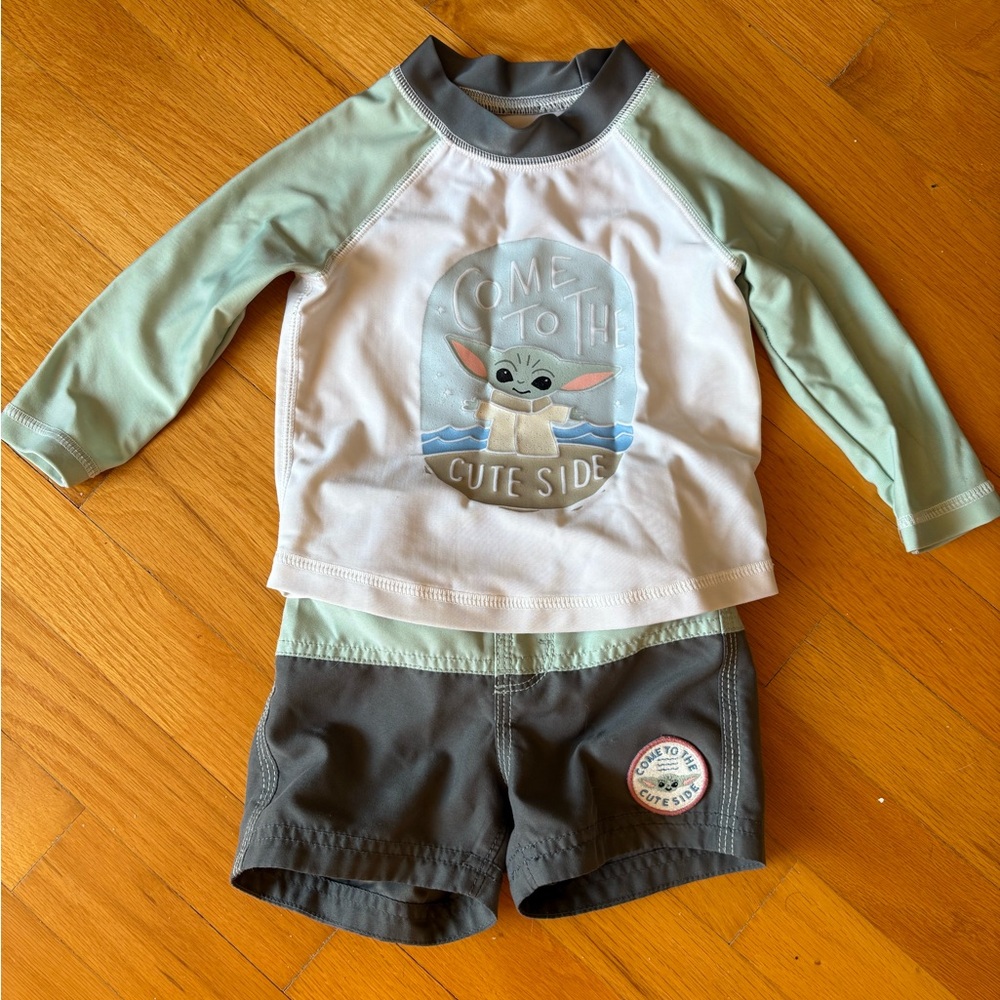 GAP Kids Swim Rashguard Set - Baby Yoda